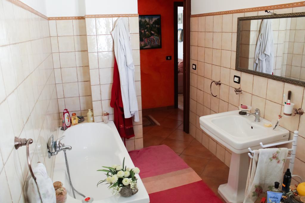 Bed And Breakfast Agrumi In Terrazza Aragona Bagian luar foto