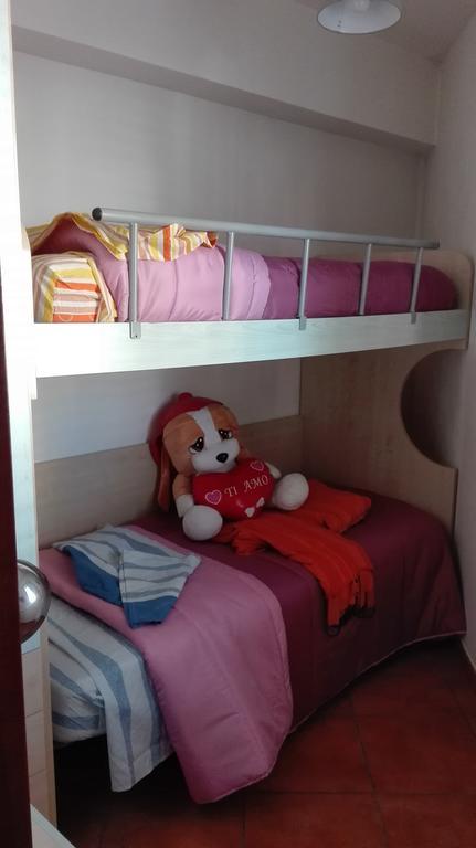 Bed And Breakfast Agrumi In Terrazza Aragona Ruang foto