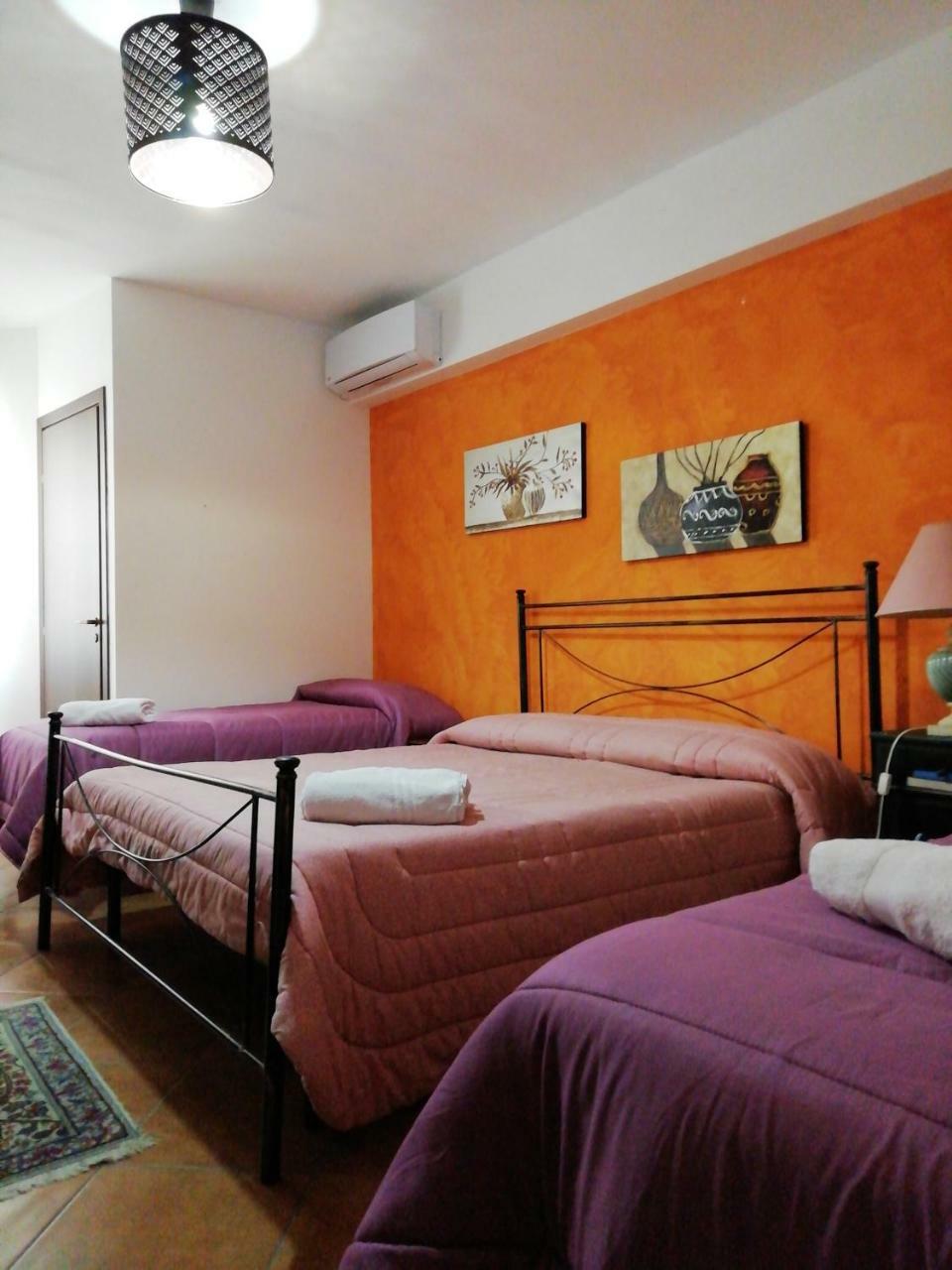 Bed And Breakfast Agrumi In Terrazza Aragona Bagian luar foto